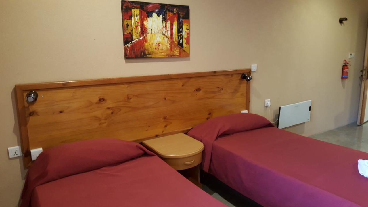 Alborada Hotel 2*
